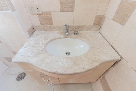 Apartamento para alugar com 110m², 3 quartos e 1 vaga Apartamento para alugar com 110m², 3 quartos e 1 vagaBanheiro da Suíte 1