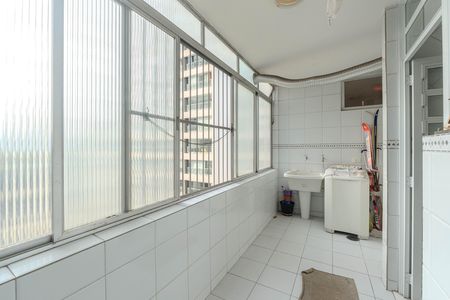 Apartamento para alugar com 110m², 3 quartos e 1 vaga Apartamento para alugar com 110m², 3 quartos e 1 vagaÁrea de Serviço