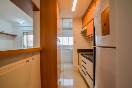 Apartamento à venda com 49m², 2 quartos e 1 vaga Apartamento à venda com 49m², 2 quartos e 1 vagaCozinha e Área de Serviço