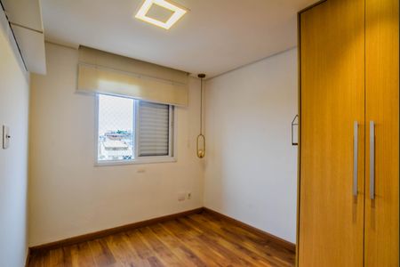 Quarto 1 de apartamento para alugar com 2 quartos, 49m² em Utinga, Santo André