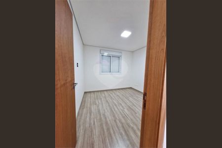 Casa à venda com 110m², 3 quartos e 2 vagas