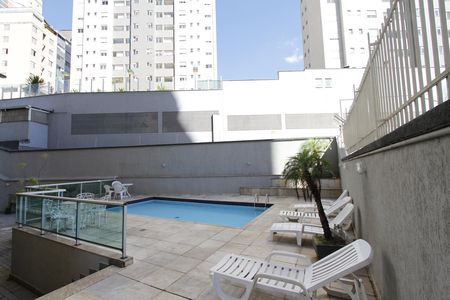 Apartamento à venda com 70m², 3 quartos e 1 vagaÁrea comum - Piscina
