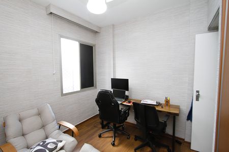 Apartamento à venda com 70m², 3 quartos e 1 vagaQUARTO 2