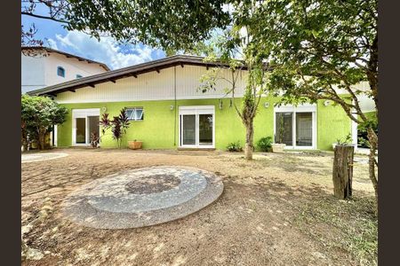 Casa para alugar com 445m², 3 quartos e 5 vagas Casa para alugar com 445m², 3 quartos e 5 vagasÁrea externa