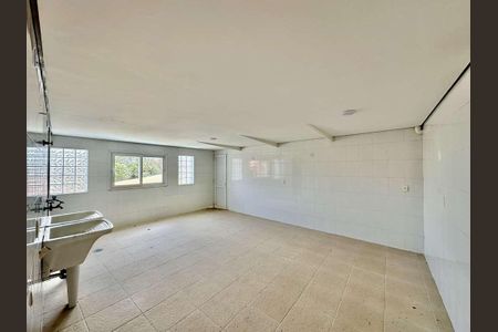 Casa para alugar com 445m², 3 quartos e 5 vagas Casa para alugar com 445m², 3 quartos e 5 vagasÁrea de serviço
