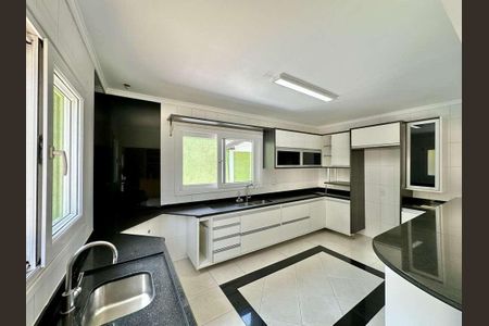 Casa para alugar com 445m², 3 quartos e 5 vagas Casa para alugar com 445m², 3 quartos e 5 vagasCozinha