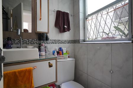 Apartamento à venda com 76m², 3 quartos e sem vaga Apartamento à venda com 76m², 3 quartos e sem vagaBanheiro