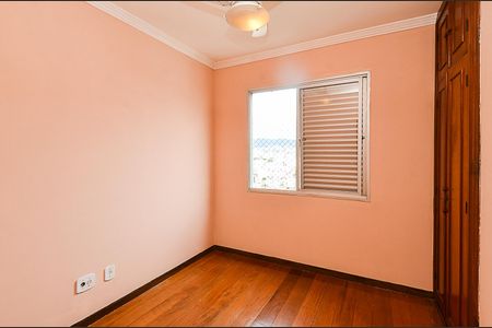 Quarto 2 de apartamento à venda com 3 quartos, 80m² em Sagrada Família, Belo Horizonte