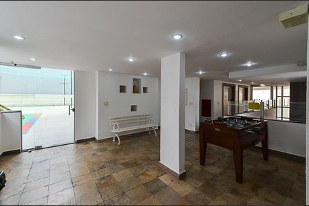 Apartamento à venda com 80m², 3 quartos e 2 vagas Apartamento à venda com 80m², 3 quartos e 2 vagasÁrea comum - Salão de festas
