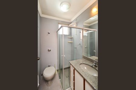 Apartamento à venda com 80m², 3 quartos e 2 vagas Apartamento à venda com 80m², 3 quartos e 2 vagasBanheiro Social