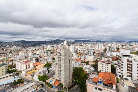 Apartamento à venda com 80m², 3 quartos e 2 vagas Apartamento à venda com 80m², 3 quartos e 2 vagasVista