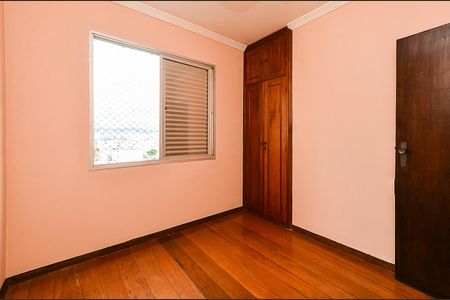 Apartamento à venda com 80m², 3 quartos e 2 vagas Apartamento à venda com 80m², 3 quartos e 2 vagasQuarto 2