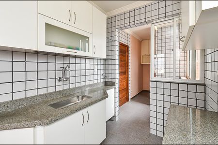 Apartamento à venda com 80m², 3 quartos e 2 vagas Apartamento à venda com 80m², 3 quartos e 2 vagasCozinha