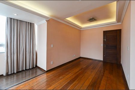 Sala Ambientes de apartamento à venda com 3 quartos, 80m² em Sagrada Família, Belo Horizonte