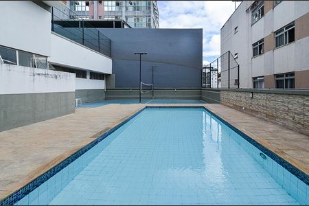 Apartamento à venda com 80m², 3 quartos e 2 vagas Apartamento à venda com 80m², 3 quartos e 2 vagasÁrea comum - Piscina