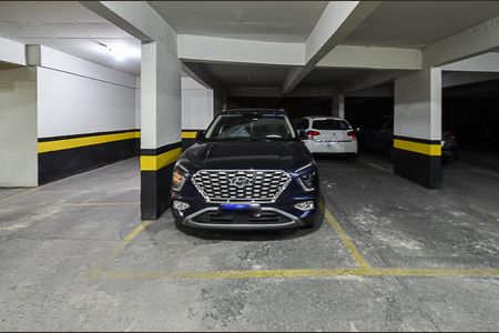 Apartamento à venda com 80m², 3 quartos e 2 vagas Apartamento à venda com 80m², 3 quartos e 2 vagasGaragem
