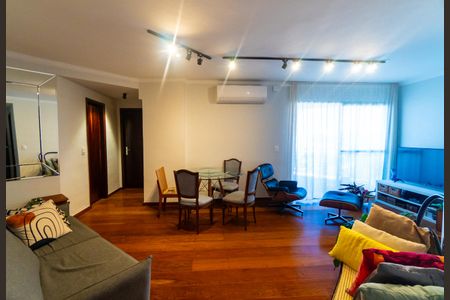 Apartamento à venda com 83m², 2 quartos e 1 vagaSala