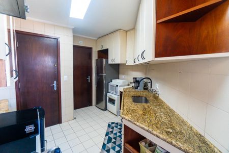 Apartamento à venda com 83m², 2 quartos e 1 vagaCozinha