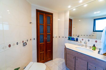 Apartamento à venda com 83m², 2 quartos e 1 vagaBanheiro da Suíte
