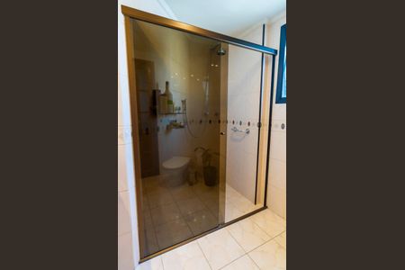 Apartamento à venda com 83m², 2 quartos e 1 vagaBanheiro da Suíte