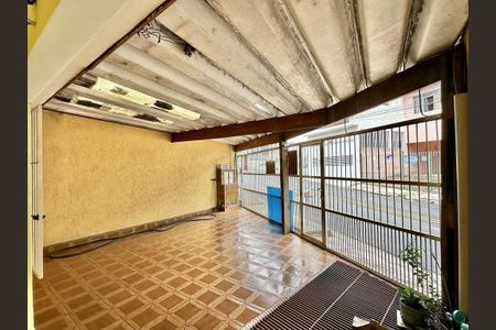 Casa à venda com 110m², 3 quartos e 2 vagas Casa à venda com 110m², 3 quartos e 2 vagasGaragem