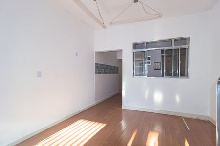 Casa para alugar com 97m², 2 quartos e sem vagaSala de Jantar