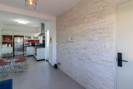 Apartamento para alugar com 76m², 2 quartos e 1 vagaSala