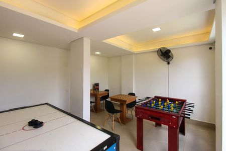Apartamento para alugar com 45m², 2 quartos e sem vaga Apartamento para alugar com 45m², 2 quartos e sem vagaSala de Jogos