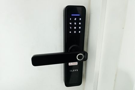 Apartamento para alugar com 47m², 2 quartos e 1 vagaFechadura Eletrônica