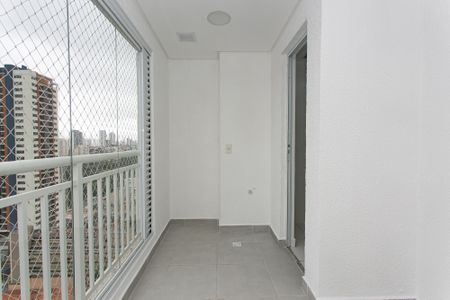 Apartamento para alugar com 47m², 2 quartos e 1 vagaVaranda