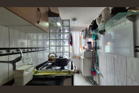 Apartamento à venda com 44m², 2 quartos e 1 vagaCozinha 