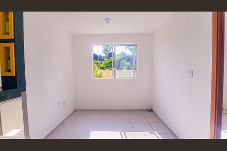 Sala de apartamento para alugar com 2 quartos, 41m² em Del Castilho, Rio de Janeiro