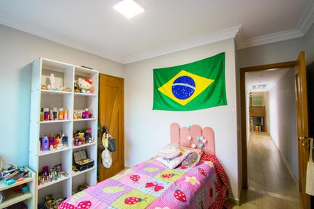 Casa à venda com 314m², 4 quartos e 5 vagas Casa à venda com 314m², 4 quartos e 5 vagasQuarto 2 - Suíte