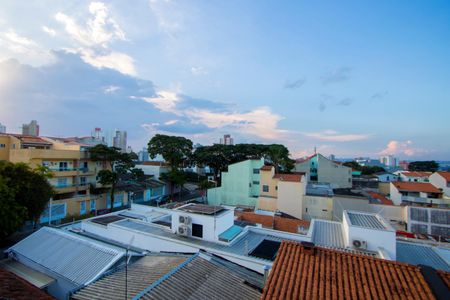 Casa à venda com 314m², 4 quartos e 5 vagas Casa à venda com 314m², 4 quartos e 5 vagasVista do quarto 1