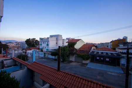 Casa à venda com 314m², 4 quartos e 5 vagas Casa à venda com 314m², 4 quartos e 5 vagasVista do quarto 2