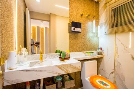 Casa à venda com 314m², 4 quartos e 5 vagas Casa à venda com 314m², 4 quartos e 5 vagasLavabo