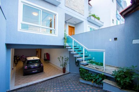 Casa à venda com 314m², 4 quartos e 5 vagas Casa à venda com 314m², 4 quartos e 5 vagasGaragem