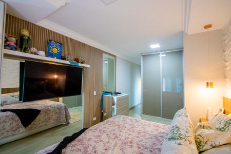 Casa à venda com 314m², 4 quartos e 5 vagas Casa à venda com 314m², 4 quartos e 5 vagasQuarto 1 - Suíte