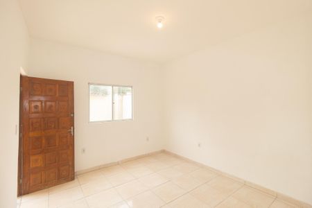 Sala de apartamento para alugar com 2 quartos, 53m² em Guaratiba, Rio de Janeiro