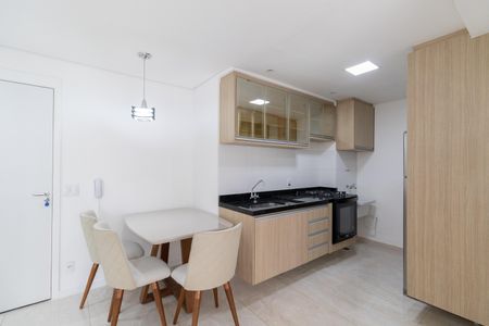 Apartamento para alugar com 33m², 2 quartos e sem vagaSala e Cozinha