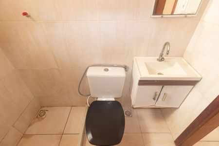 Apartamento para alugar com 53m², 2 quartos e sem vaga Apartamento para alugar com 53m², 2 quartos e sem vagaBanheiro