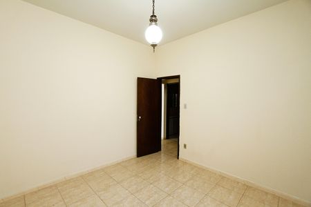 Casa para alugar com 410m², 3 quartos e 1 vagaQuarto 2