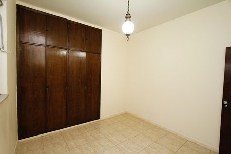 Casa para alugar com 410m², 3 quartos e 1 vagaQuarto 2