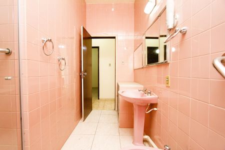 Casa para alugar com 410m², 3 quartos e 1 vagaBanheiro Social