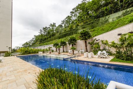 Apartamento para alugar com 116m², 3 quartos e 2 vagas Apartamento para alugar com 116m², 3 quartos e 2 vagasPiscina
