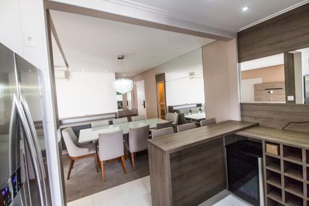 Apartamento para alugar com 116m², 3 quartos e 2 vagas Apartamento para alugar com 116m², 3 quartos e 2 vagasCozinha