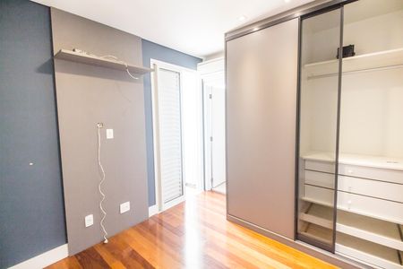 Apartamento para alugar com 116m², 3 quartos e 2 vagas Apartamento para alugar com 116m², 3 quartos e 2 vagasSuíte 3