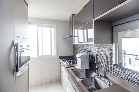 Apartamento para alugar com 116m², 3 quartos e 2 vagas Apartamento para alugar com 116m², 3 quartos e 2 vagasCozinha