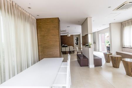 Apartamento para alugar com 116m², 3 quartos e 2 vagas Apartamento para alugar com 116m², 3 quartos e 2 vagasÁrea comum