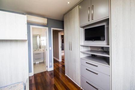 Apartamento para alugar com 116m², 3 quartos e 2 vagas Apartamento para alugar com 116m², 3 quartos e 2 vagasSuíte 2